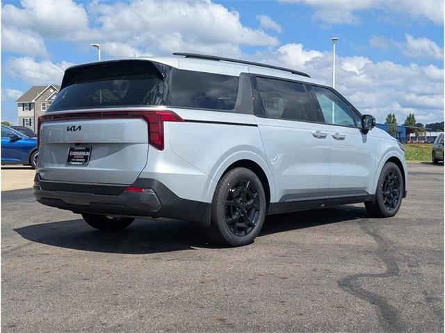 New 2026 Kia Carnival SX w/ SX Dark Edition Package image 7