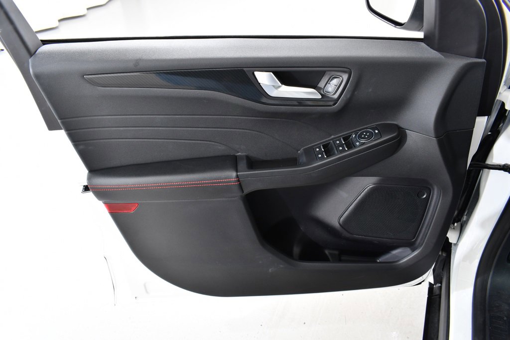 Used 2023 Ford Escape ST-Line w/ Tech Pack #1 image 25