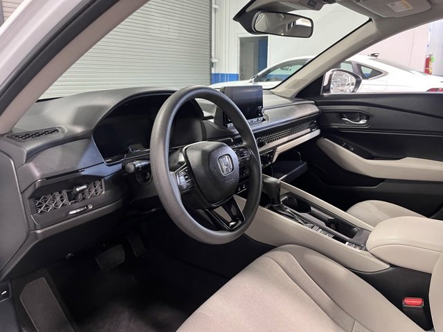 Used 2024 Honda Accord EX image 22