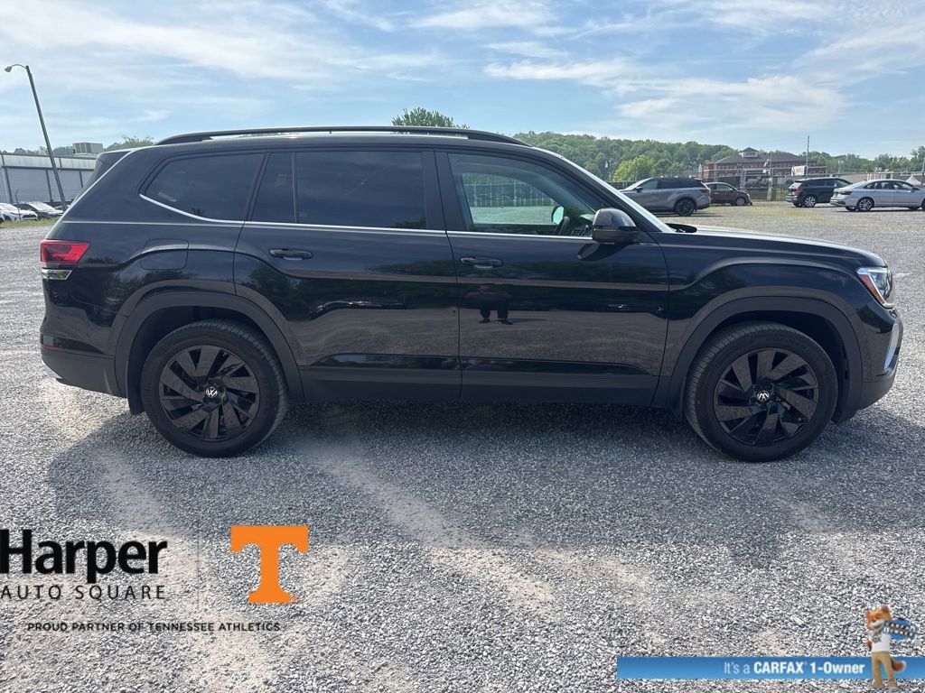 Used 2024 Volkswagen Atlas SE image 6