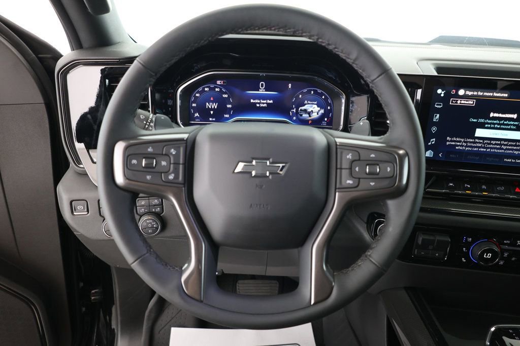 Used 2025 Chevrolet Silverado 1500 ZR2 w/ Technology Package image 11