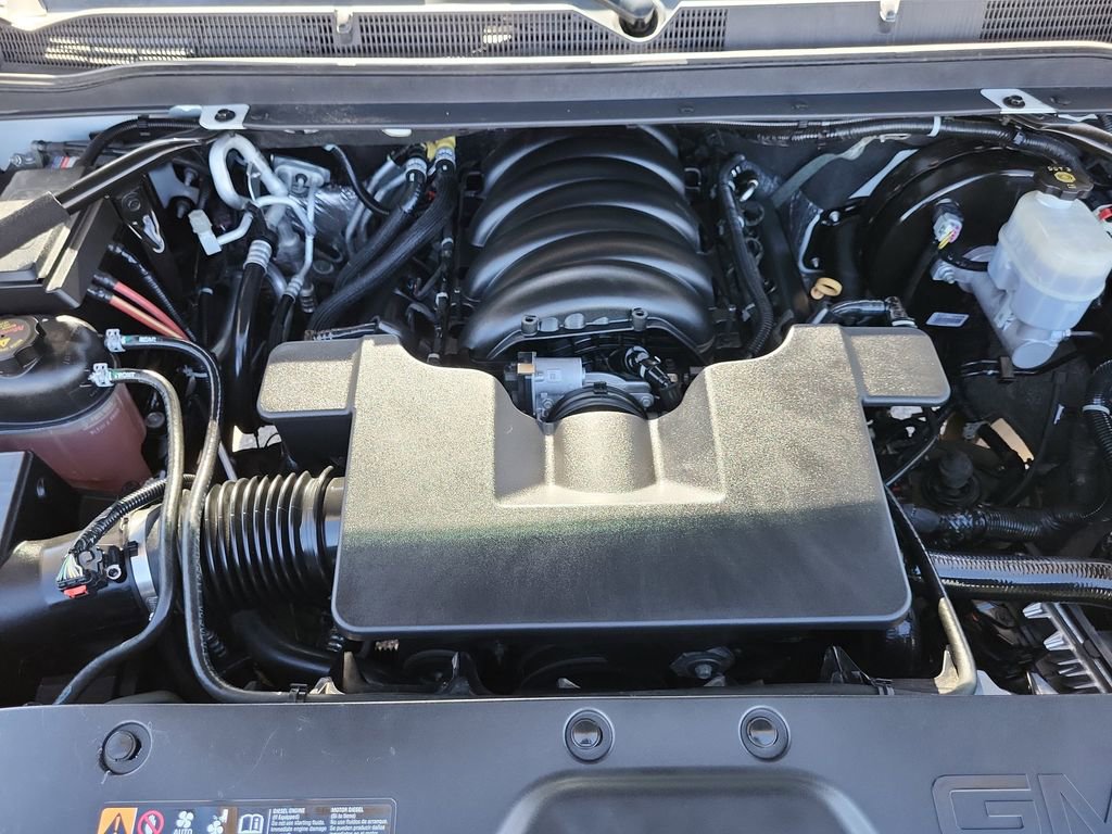 Used 2020 GMC Yukon Denali w/ Denali Premium Package image 16