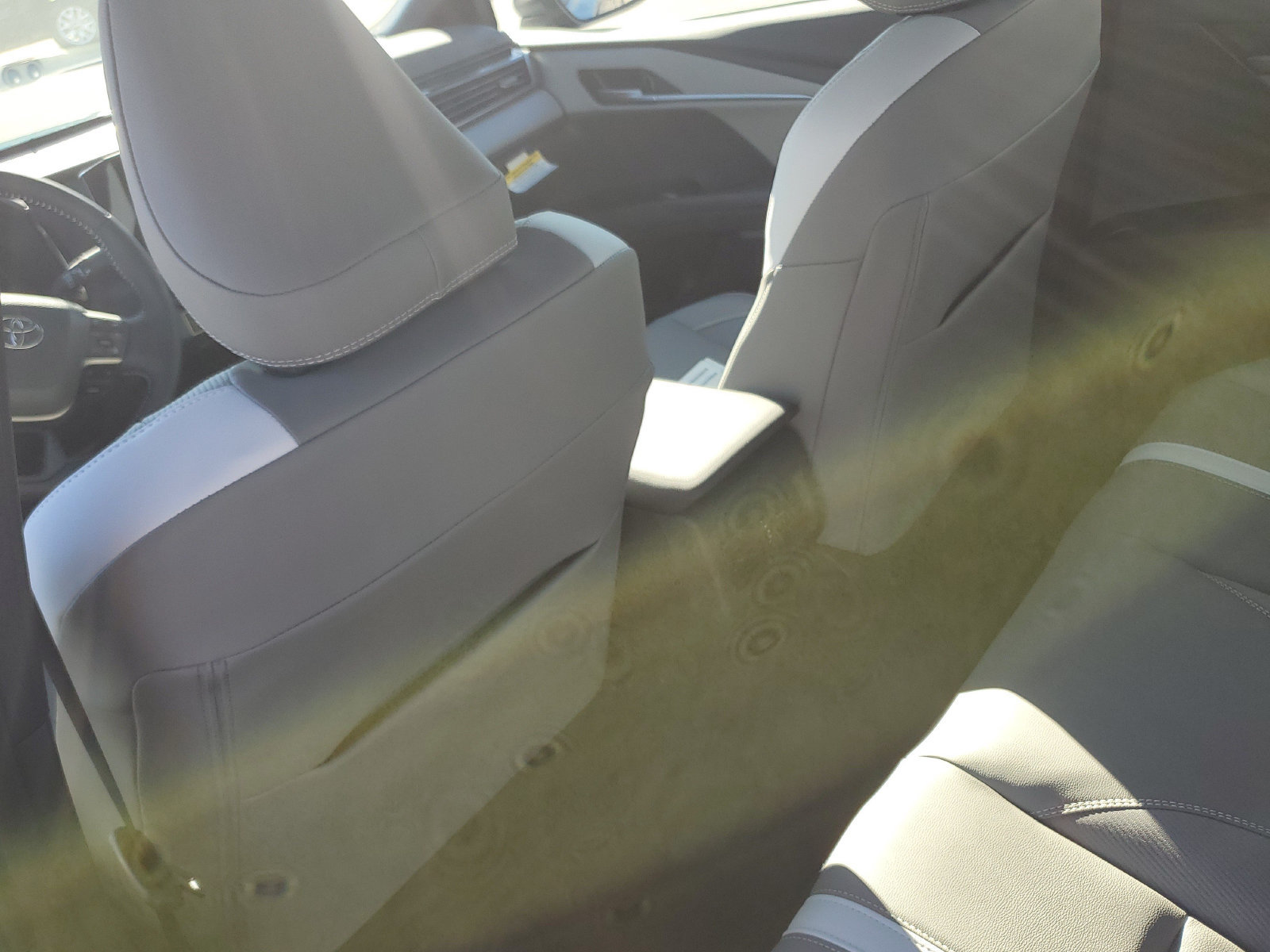 New 2026 Toyota Camry SE w/ Convenience Package FWD image 14