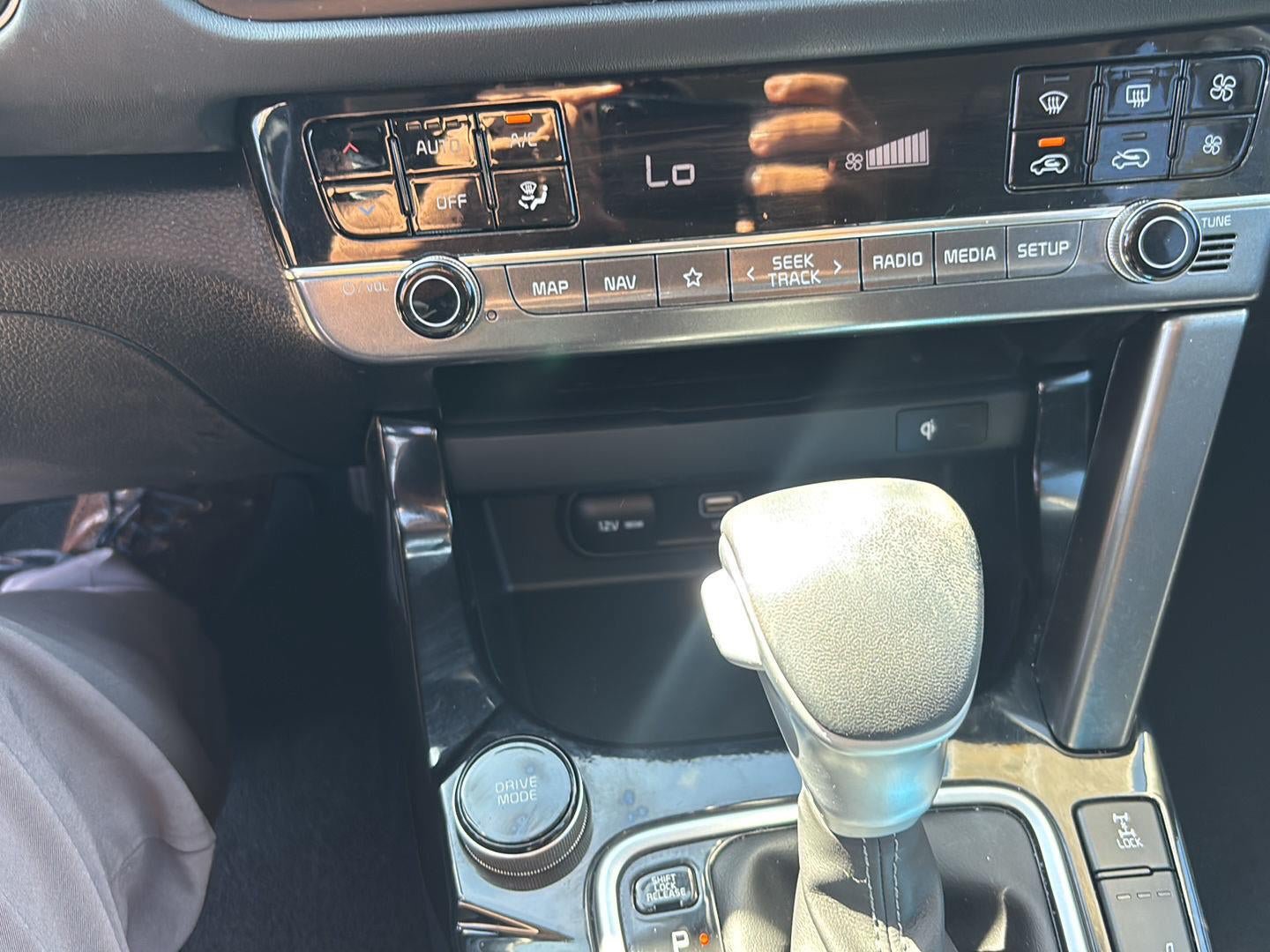 Used 2025 Kia Seltos SX AWD/4WD image 18