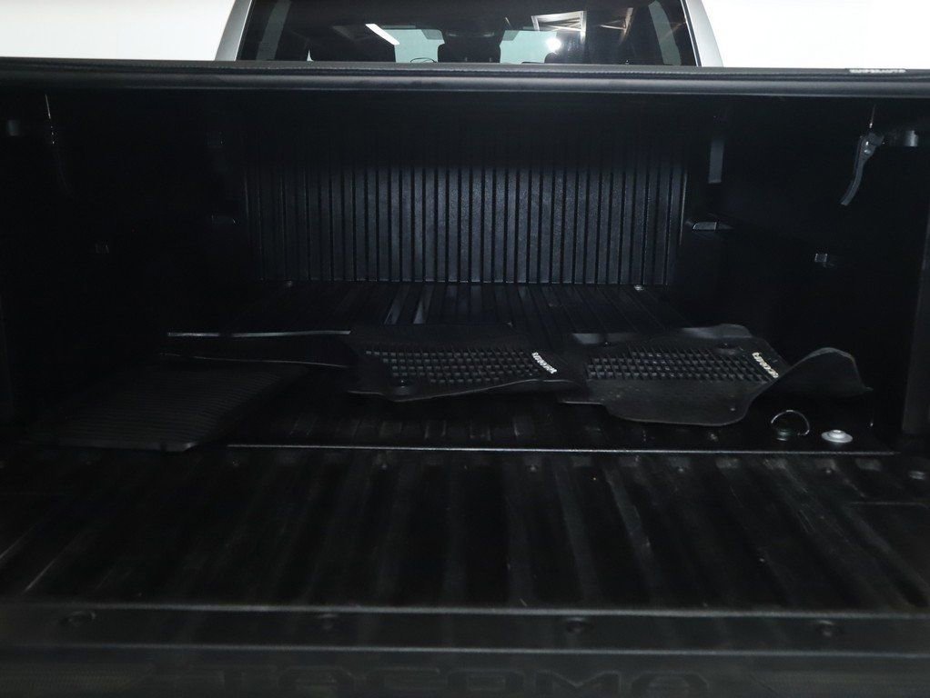 Used 2024 Toyota Tacoma SR image 30