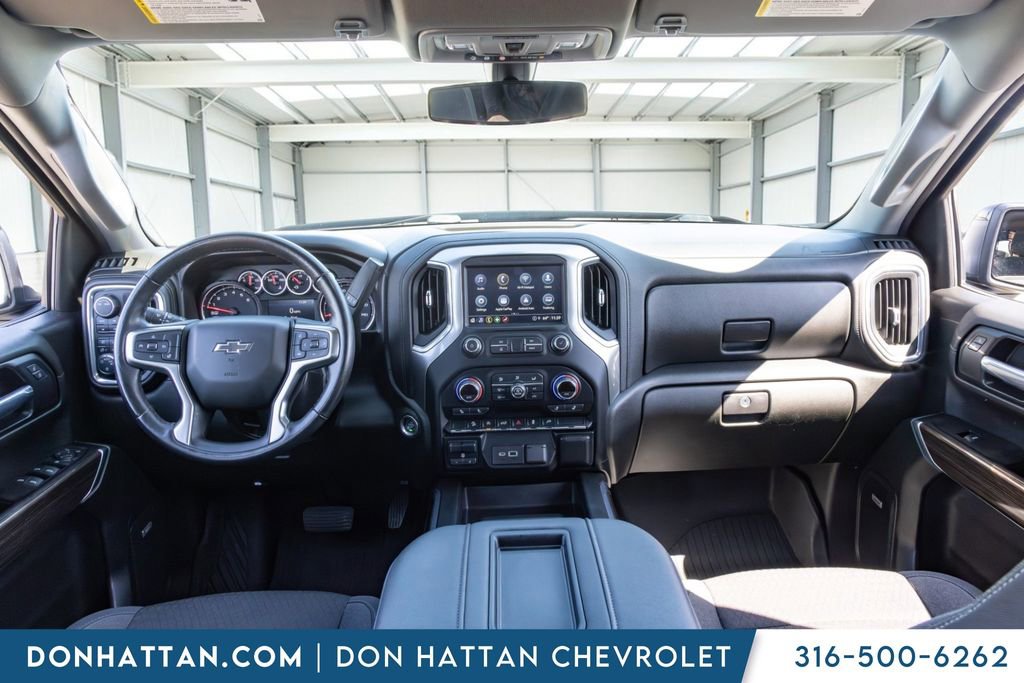 Used 2021 Chevrolet Silverado 1500 RST AWD/4WD image 4