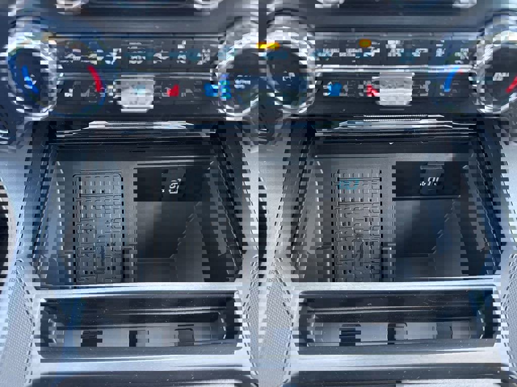 New 2026 Ford F250 Lariat image 43