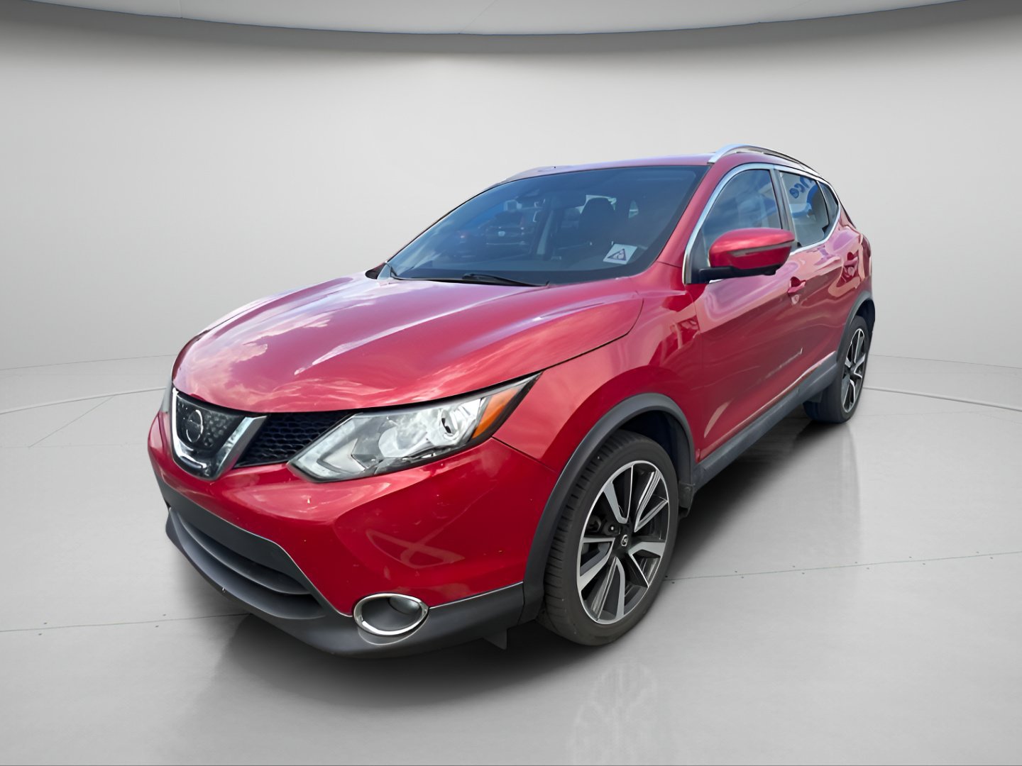 Used 2017 Nissan Rogue Sport SL w/ SL Premium Package AWD/4WD image 2