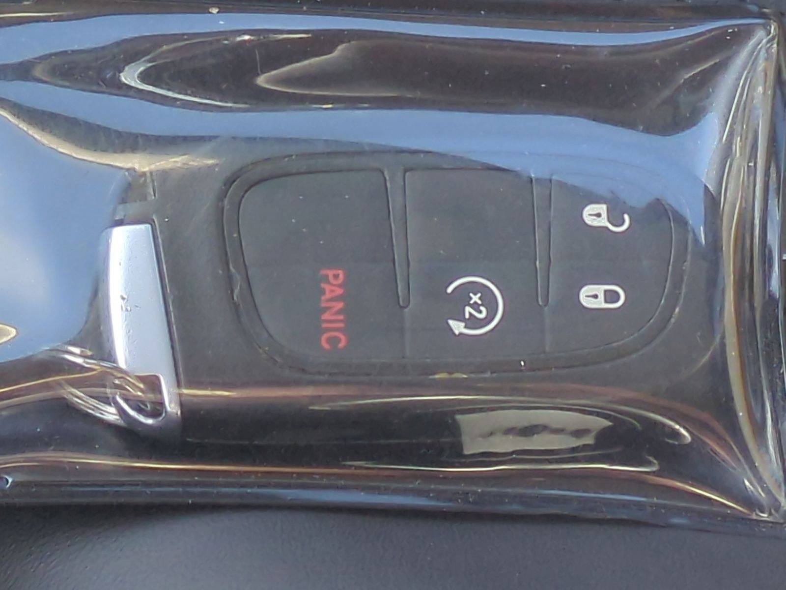 Used 2021 Jeep Cherokee Latitude Lux image 37