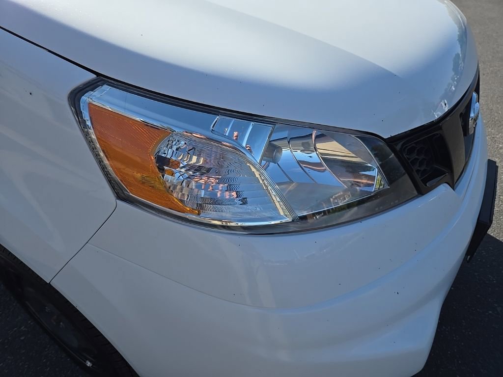 Used 2021 Nissan NV200 S w/ Back Door Glass Package image 28