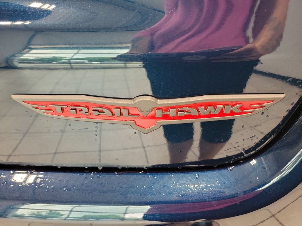 New 2026 Jeep Compass Trailhawk AWD/4WD image 9