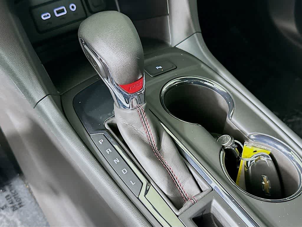 Used 2024 Chevrolet Equinox RS FWD image 19