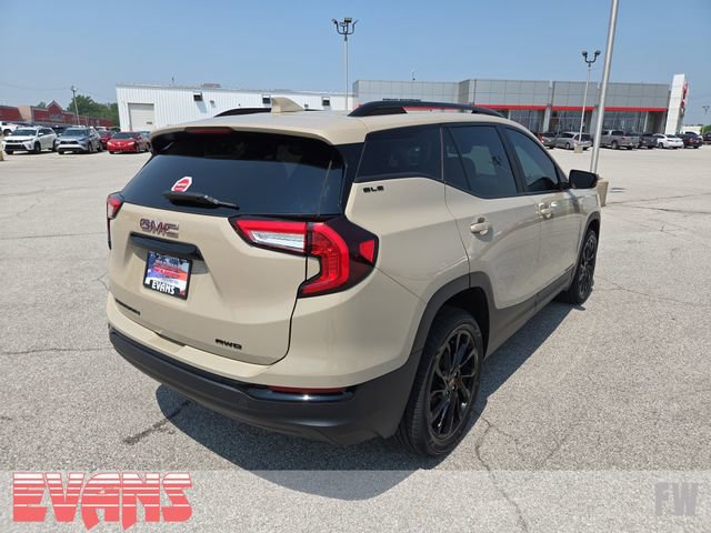 Used 2023 GMC Terrain SLE w/ Driver Convenience Package image 29