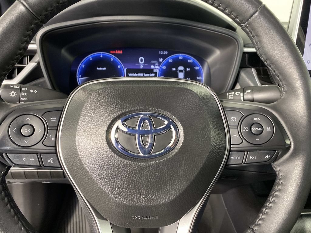 Used 2026 Toyota Corolla SE w/ SE Package FWD image 14