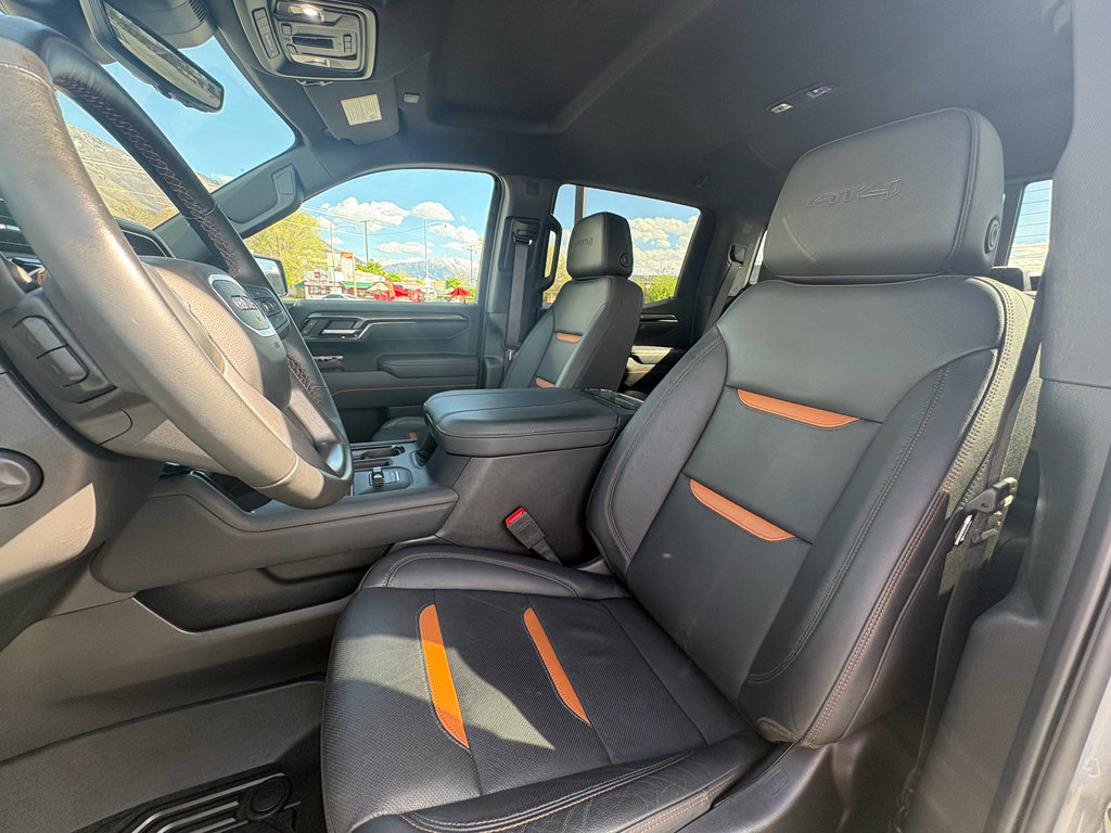 Used 2025 GMC Sierra 1500 AT4 w/ AT4 Premium Package image 14