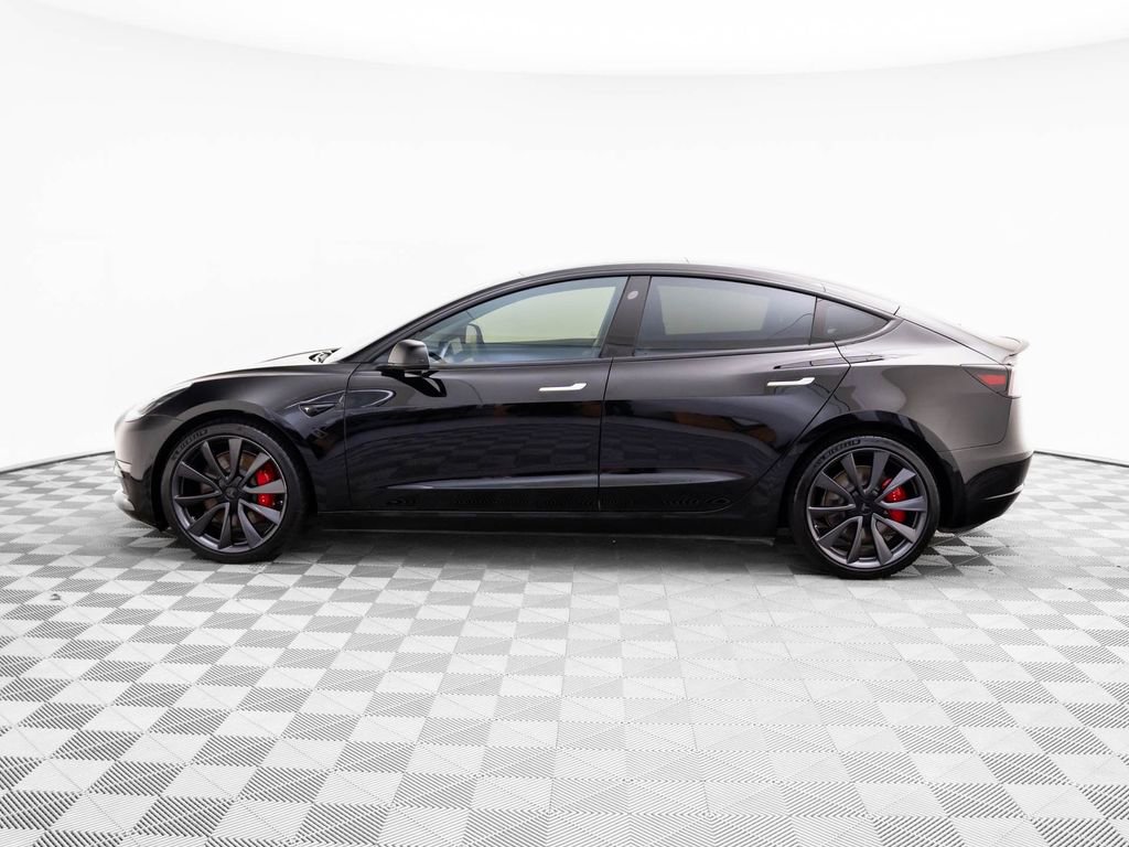 Used 2020 Tesla Model 3 Performance image 2