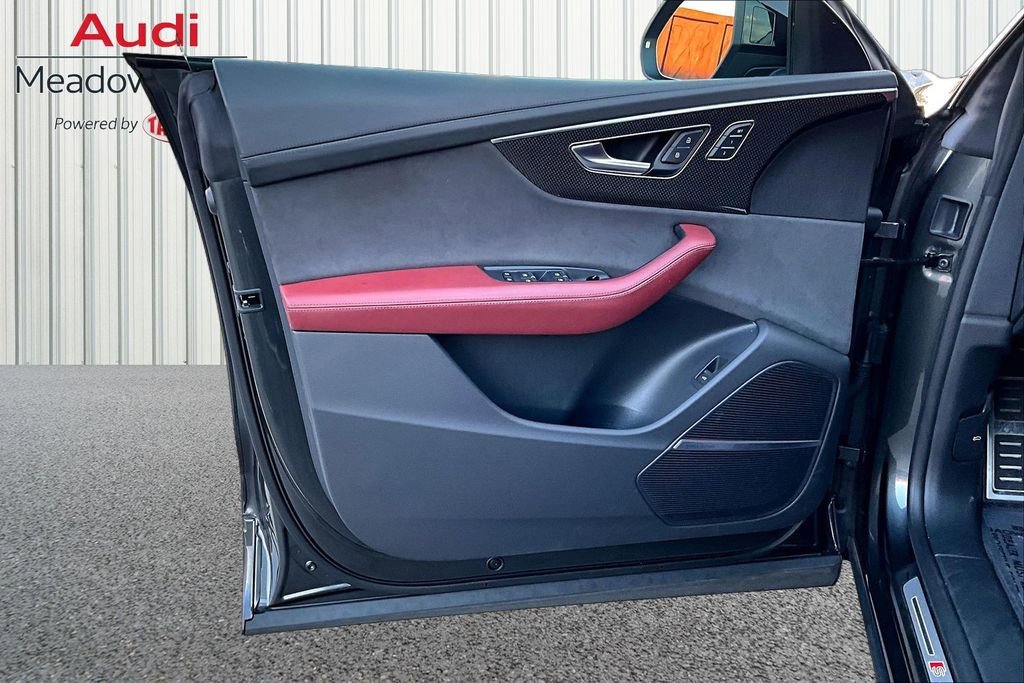 Used 2023 Audi SQ8 Premium Plus w/ SQ8 Luxury Package image 20