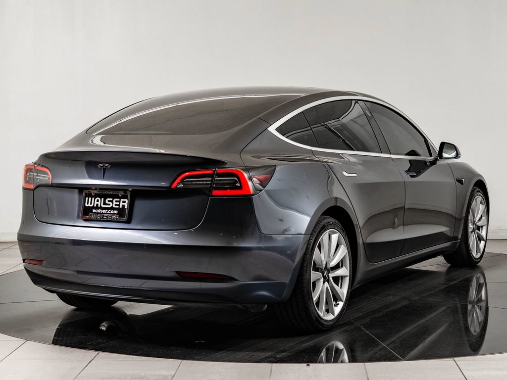 Used 2019 Tesla Model 3 Long Range RWD image 10