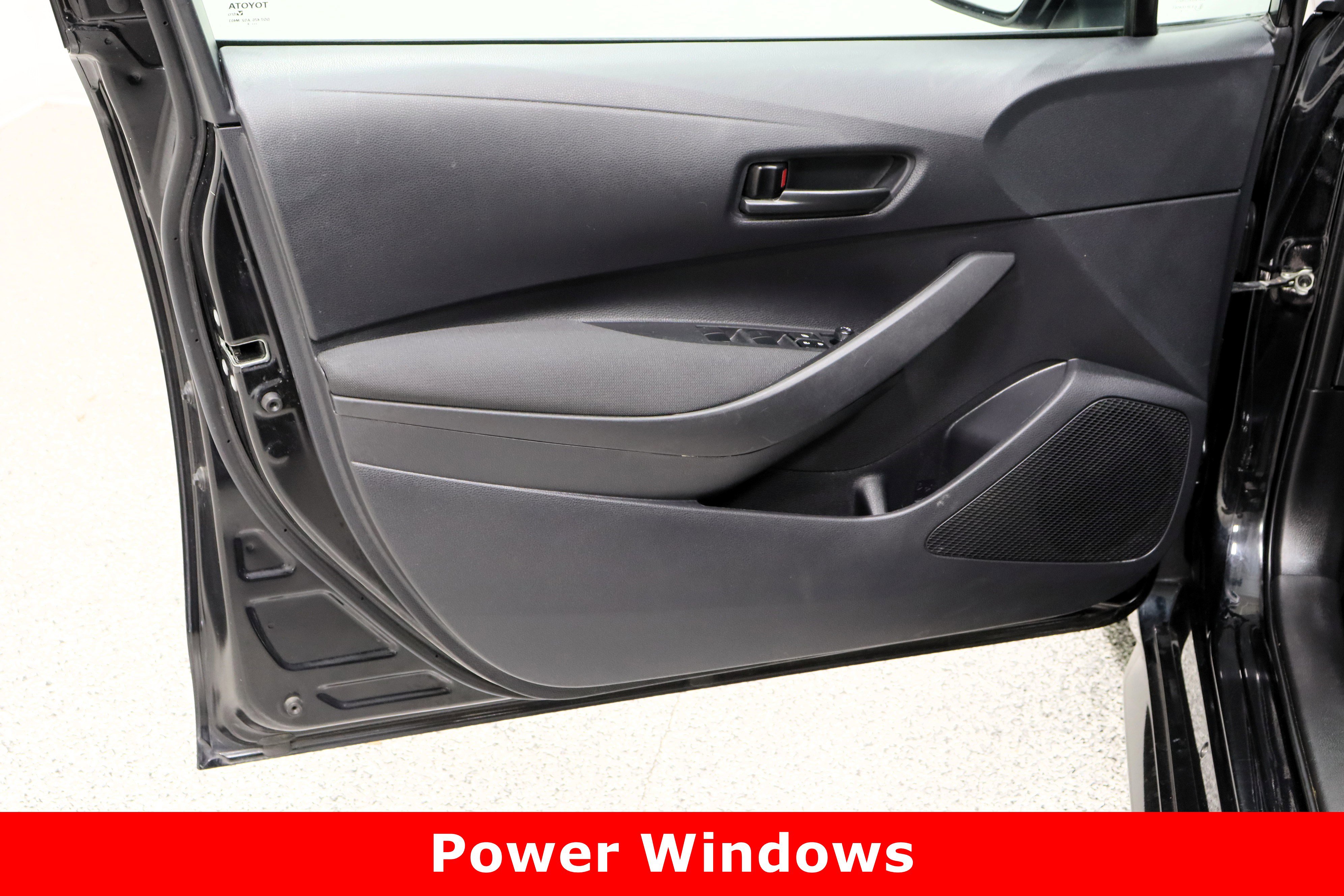 Used 2024 Toyota Corolla LE image 12