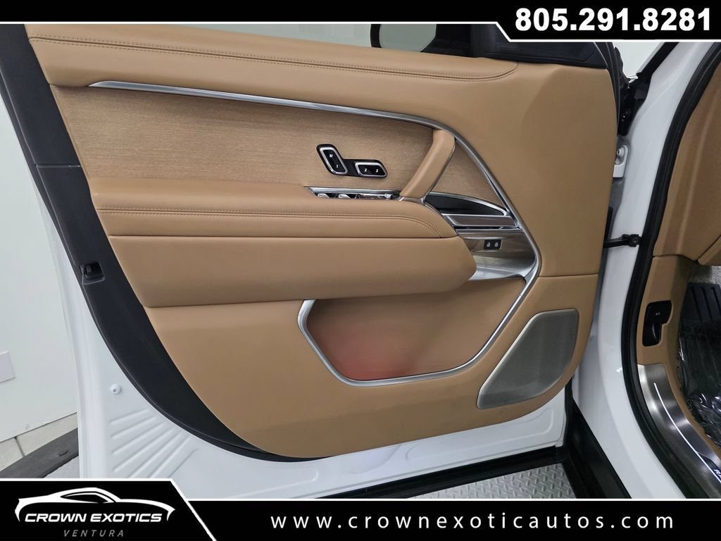 Used 2023 Land Rover Range Rover SV AWD/4WD image 20