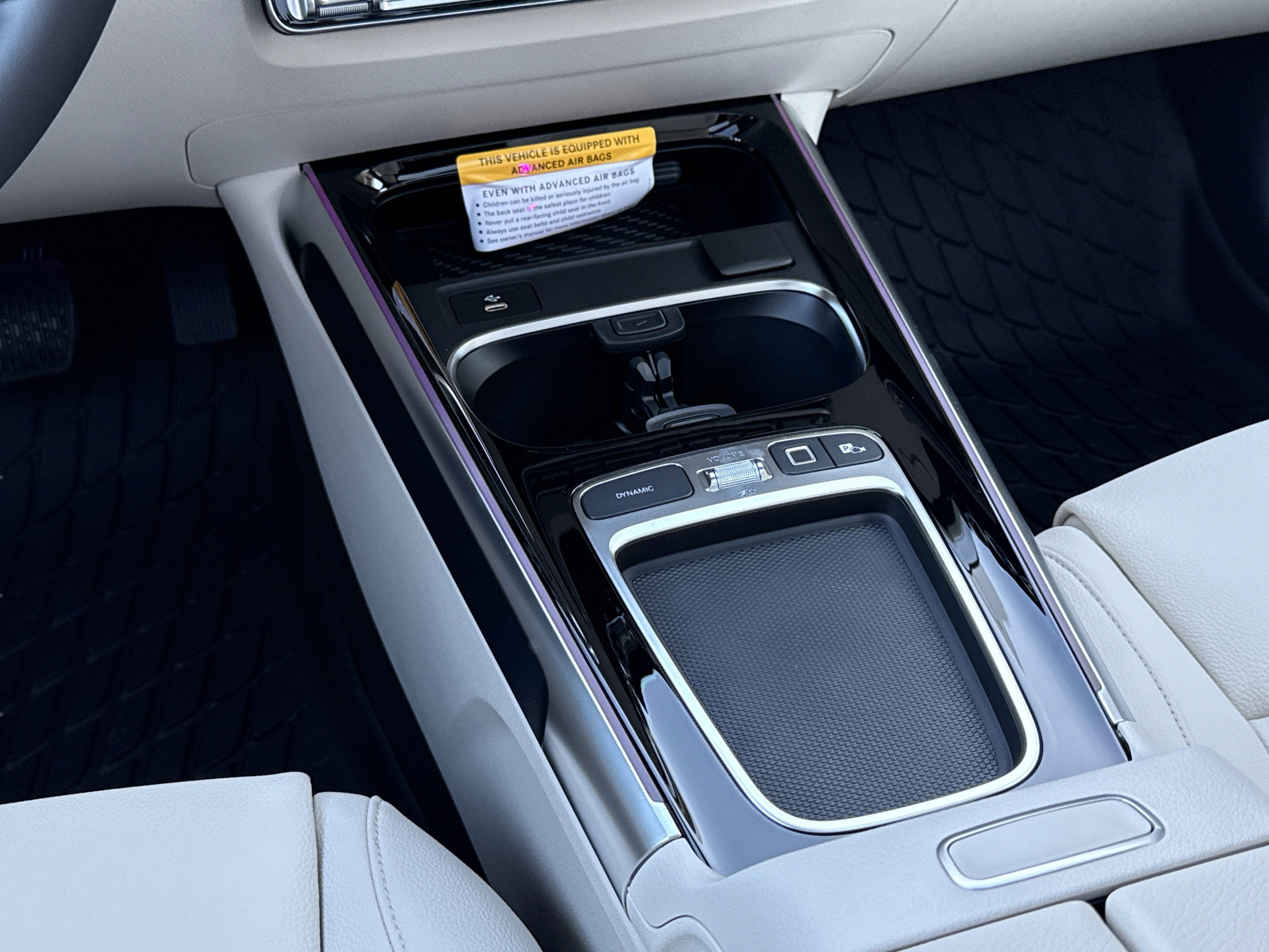 Certified 2026 Mercedes-Benz GLB 250 image 42