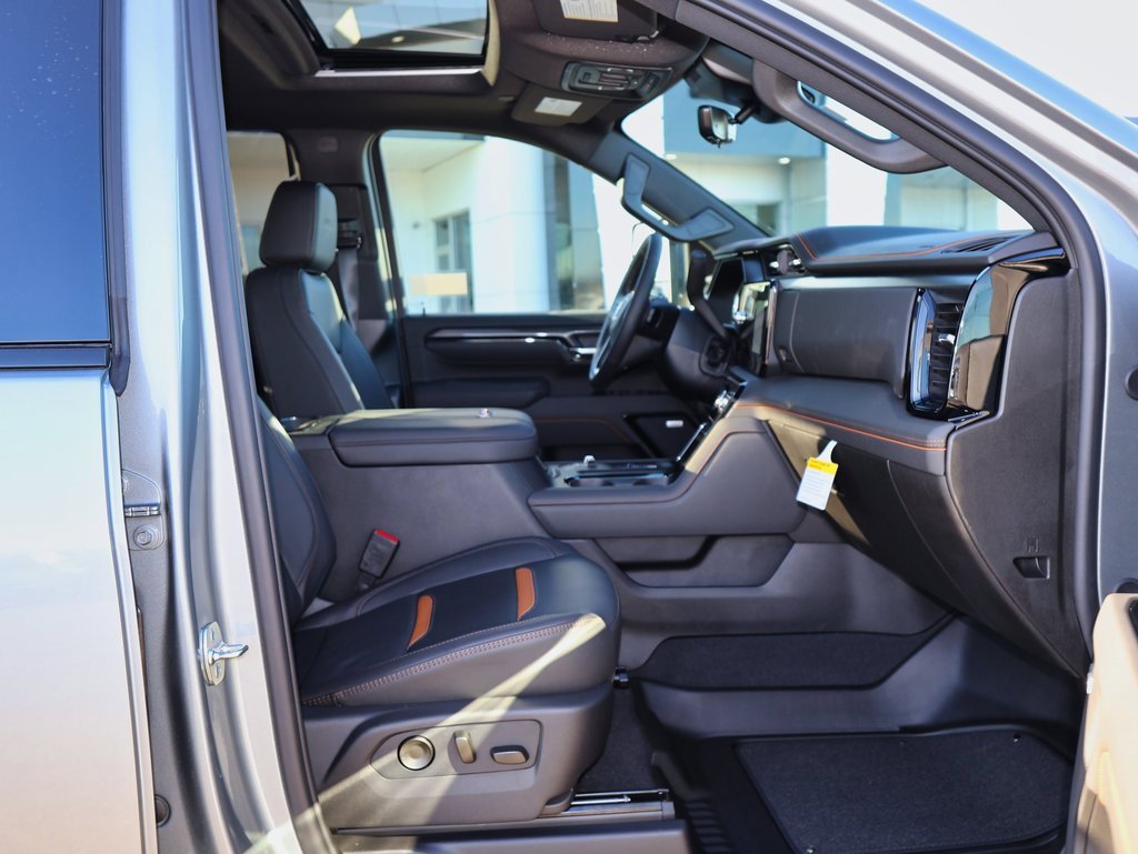 New 2026 GMC Sierra 2500 AT4 image 31