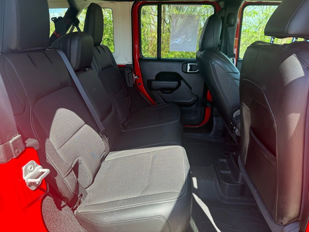 Used 2023 Jeep Wrangler Sport S AWD/4WD image 16