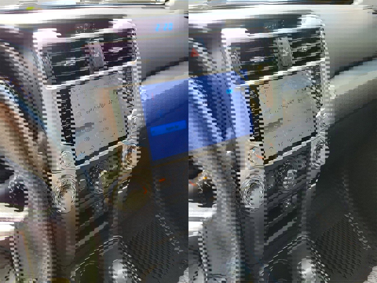 Used 2014 Toyota 4Runner SR5 image 22