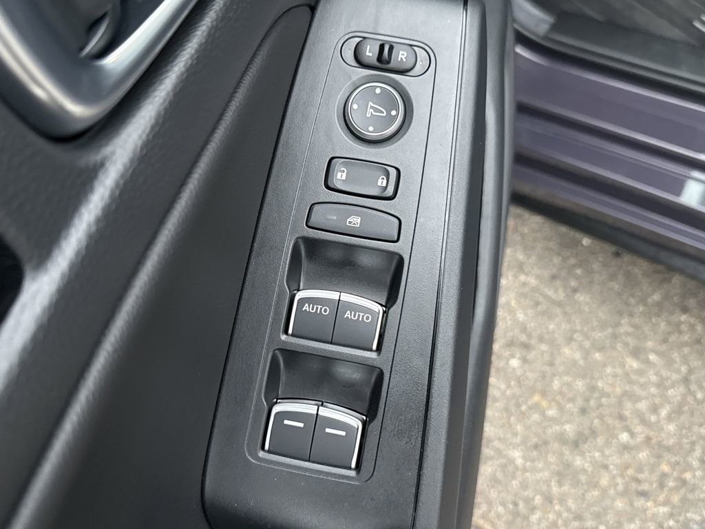 Used 2024 Honda Civic EX-L image 29