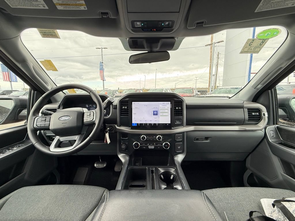 Used 2025 Ford F150 XLT w/ Equipment Group 301A Standard AWD/4WD image 27