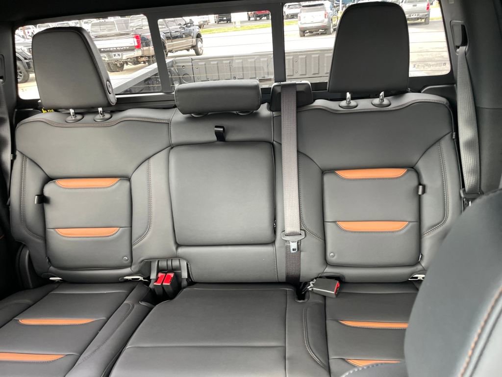 New 2026 GMC Sierra 2500 AT4 w/ AT4 Premium Plus Package image 34
