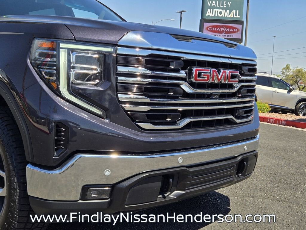 Used 2023 GMC Sierra 1500 SLT w/ SLT Premium Plus Package AWD/4WD image 8