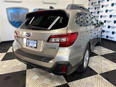 Used 2019 Subaru Outback 2.5i Premium AWD/4WD image 4