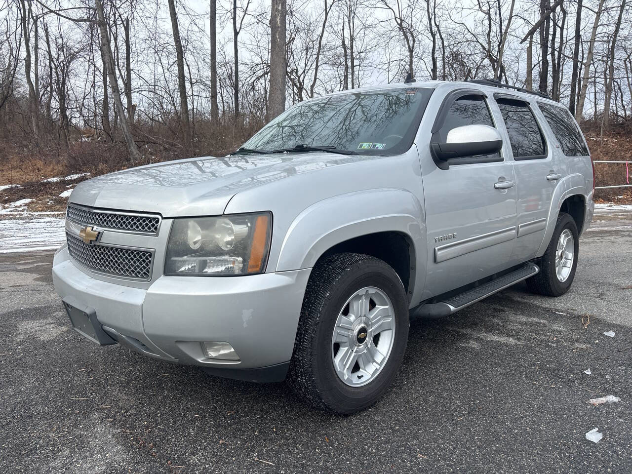 Used 2010 Chevrolet Tahoe LT w/ Luxury Package image 5