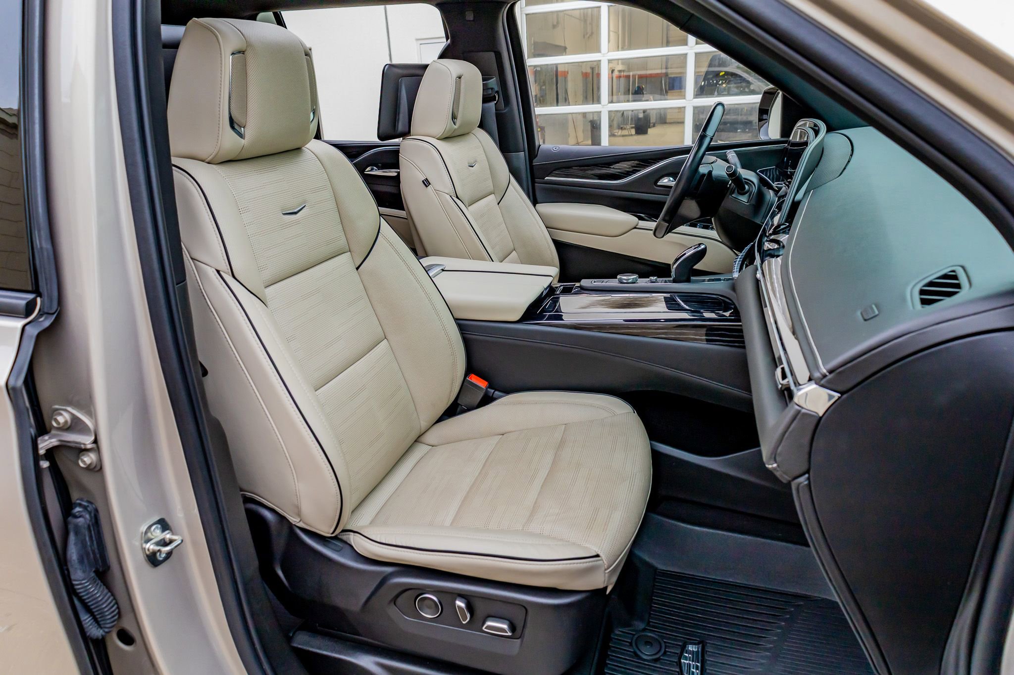 Used 2021 Cadillac Escalade Sport image 30