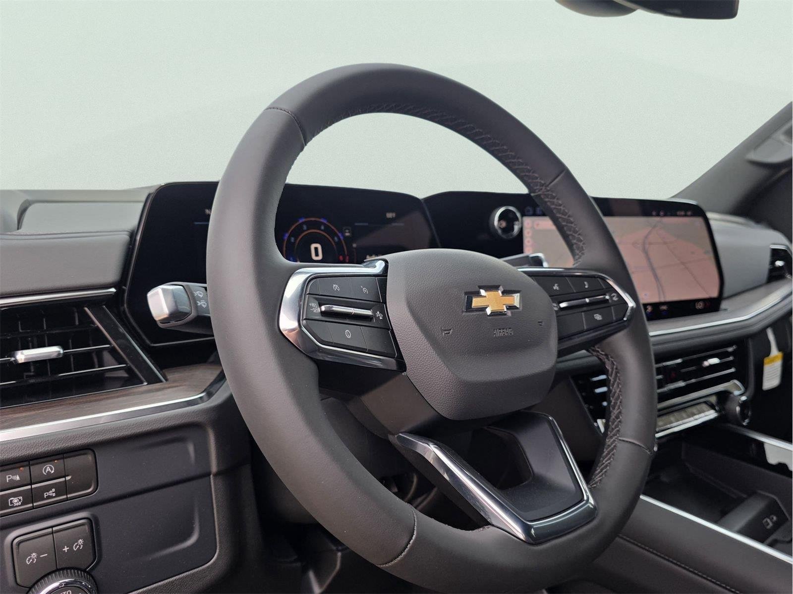 New 2026 Chevrolet Suburban LS RWD image 8