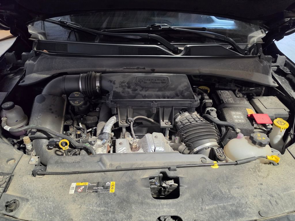 Used 2023 Jeep Compass Limited image 9