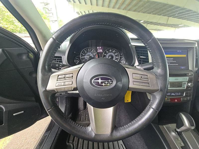 Used 2010 Subaru Legacy 3.6R Limited AWD/4WD image 10