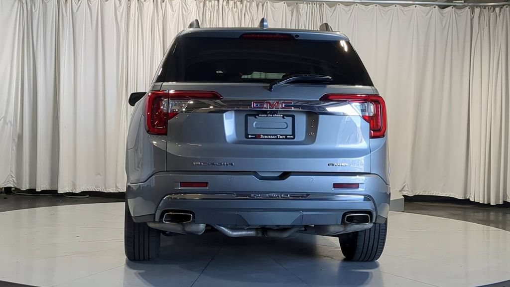 Used 2023 GMC Acadia Denali w/ Denali Technology Package AWD/4WD image 9