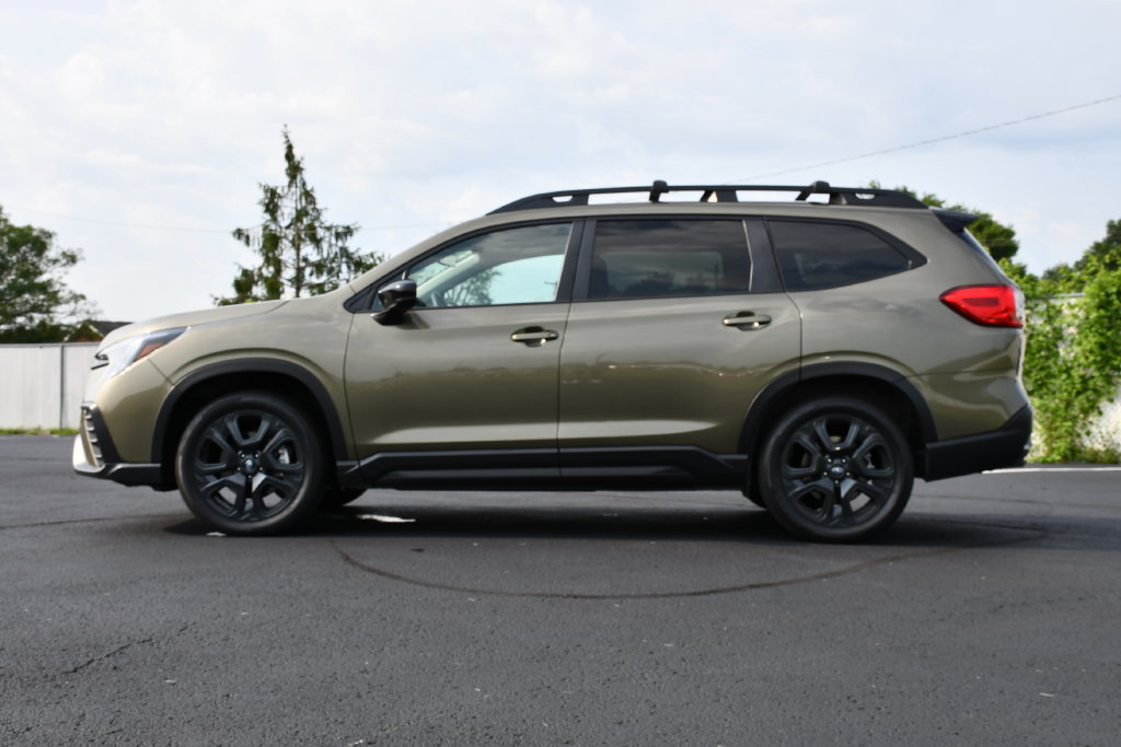 Used 2024 Subaru Ascent Onyx Edition AWD/4WD image 4