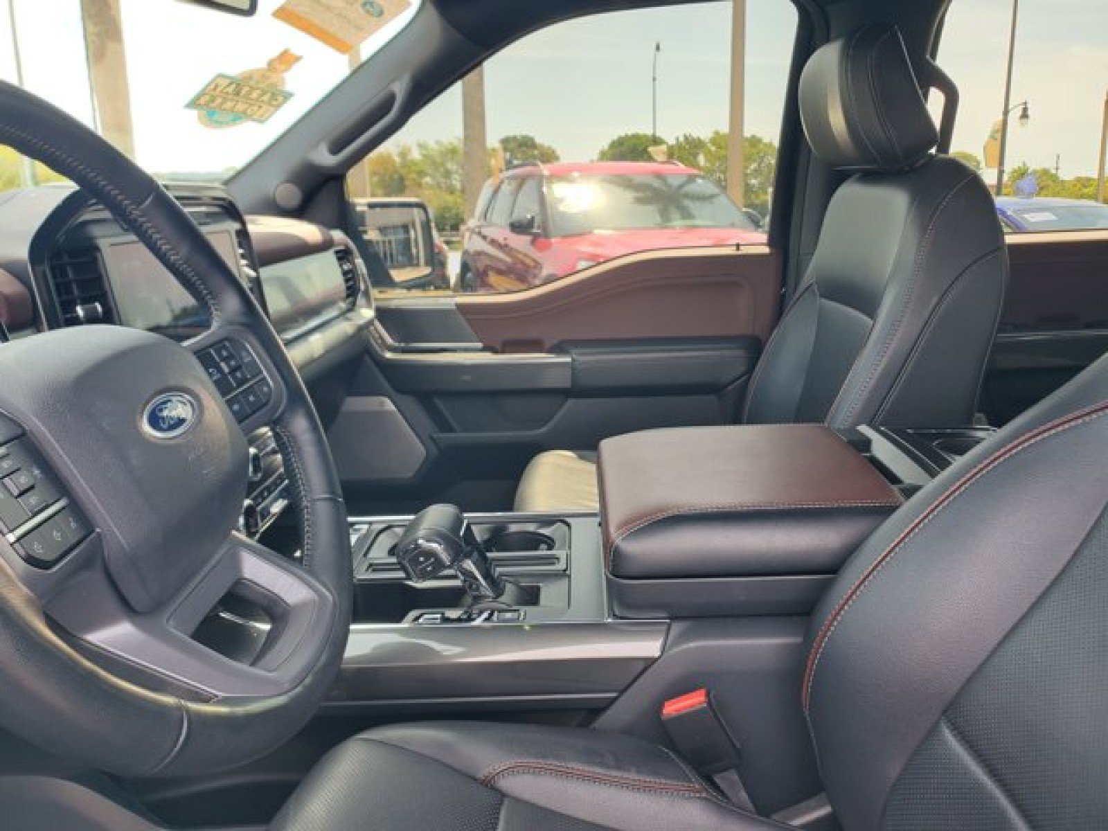 Certified 2023 Ford F150 Lariat AWD/4WD image 10