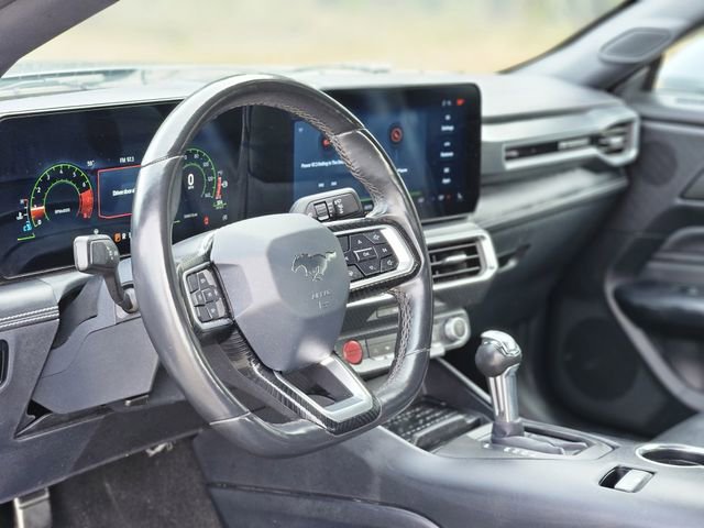Used 2024 Ford Mustang Premium image 12