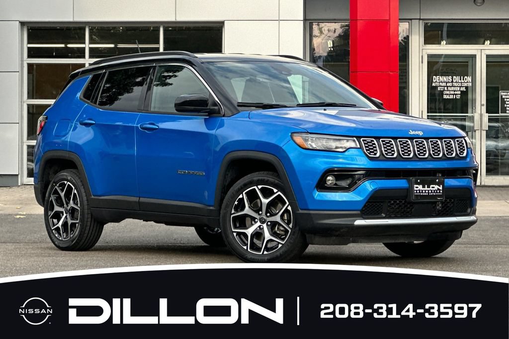 Used 2025 Jeep Compass Limited AWD/4WD image 2