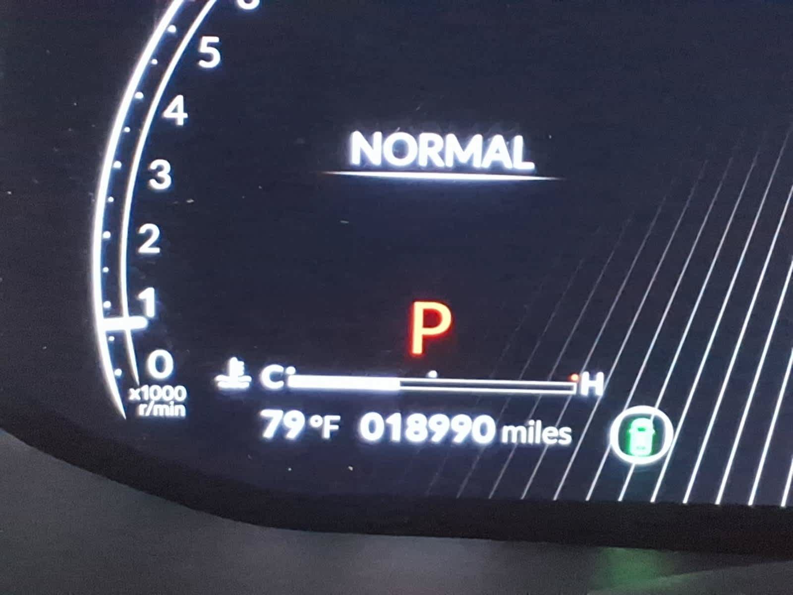 Used 2024 Acura MDX SH-AWD w/ Technology Package image 12
