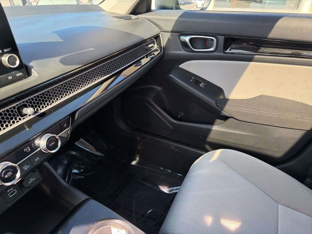 Used 2022 Honda Civic EX image 32