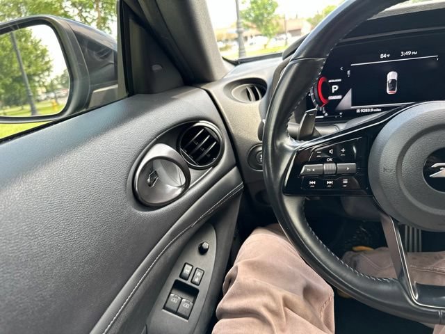 Used 2023 Nissan Z w/ Floor Mat Package (L93) RWD image 39