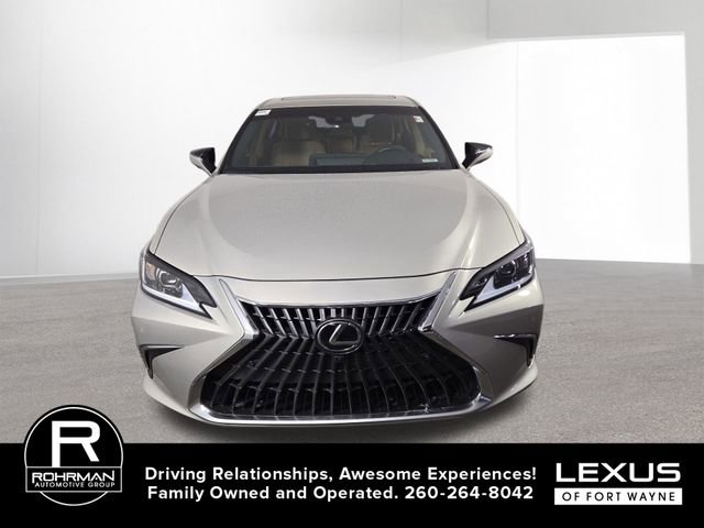Certified 2024 Lexus ES 300h w/ Luxury Package image 3