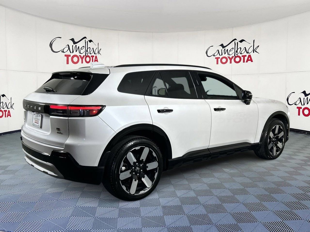 Used 2025 Honda Prologue Elite image 8