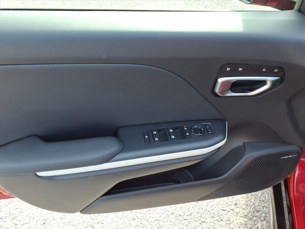 New 2025 Kia K4 GT-Line w/ GT-Line Premium Package image 16