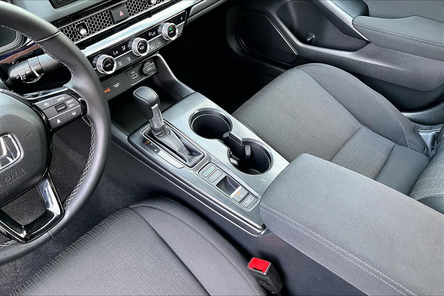 Used 2024 Honda Civic EX image 16